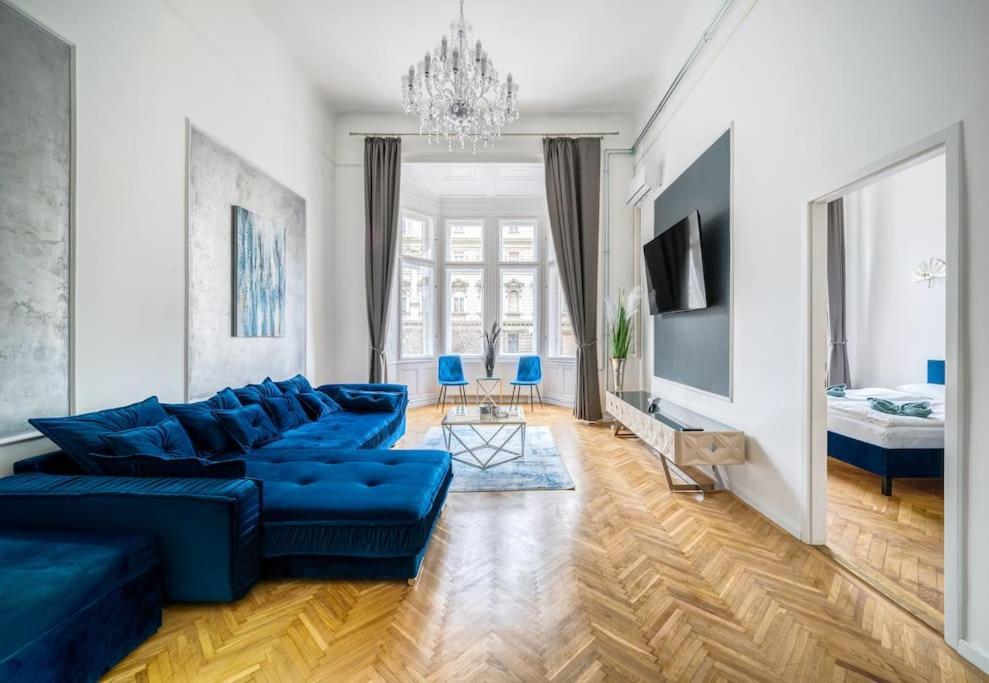 Apartament Andrassy Grandeur With Indoor Parking Budapeszt Zewnętrze zdjęcie