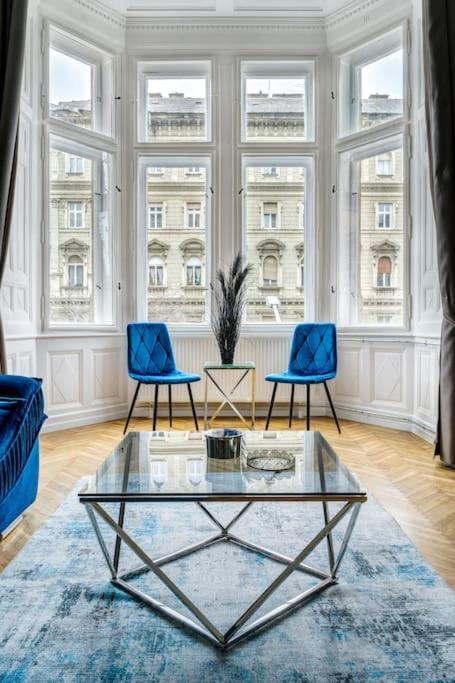 Apartament Andrassy Grandeur With Indoor Parking Budapeszt Zewnętrze zdjęcie